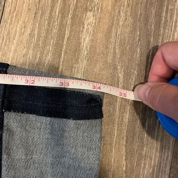 Hudson Women’s Ankle Cropped Denim Jeans Size 26 Light whiskering - Picture 12 of 12